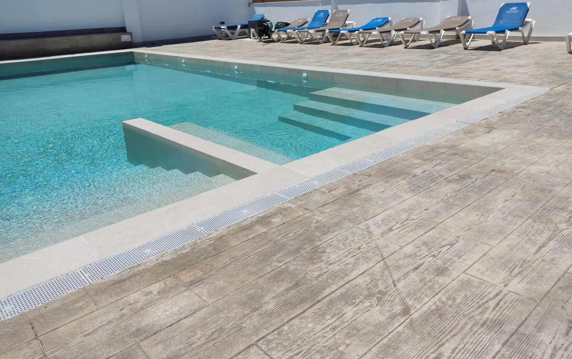 Hostal A 15 minutos Granada piscina jacuzzi barbacoa billar futbolín 3 casas Güevéjar Exterior foto