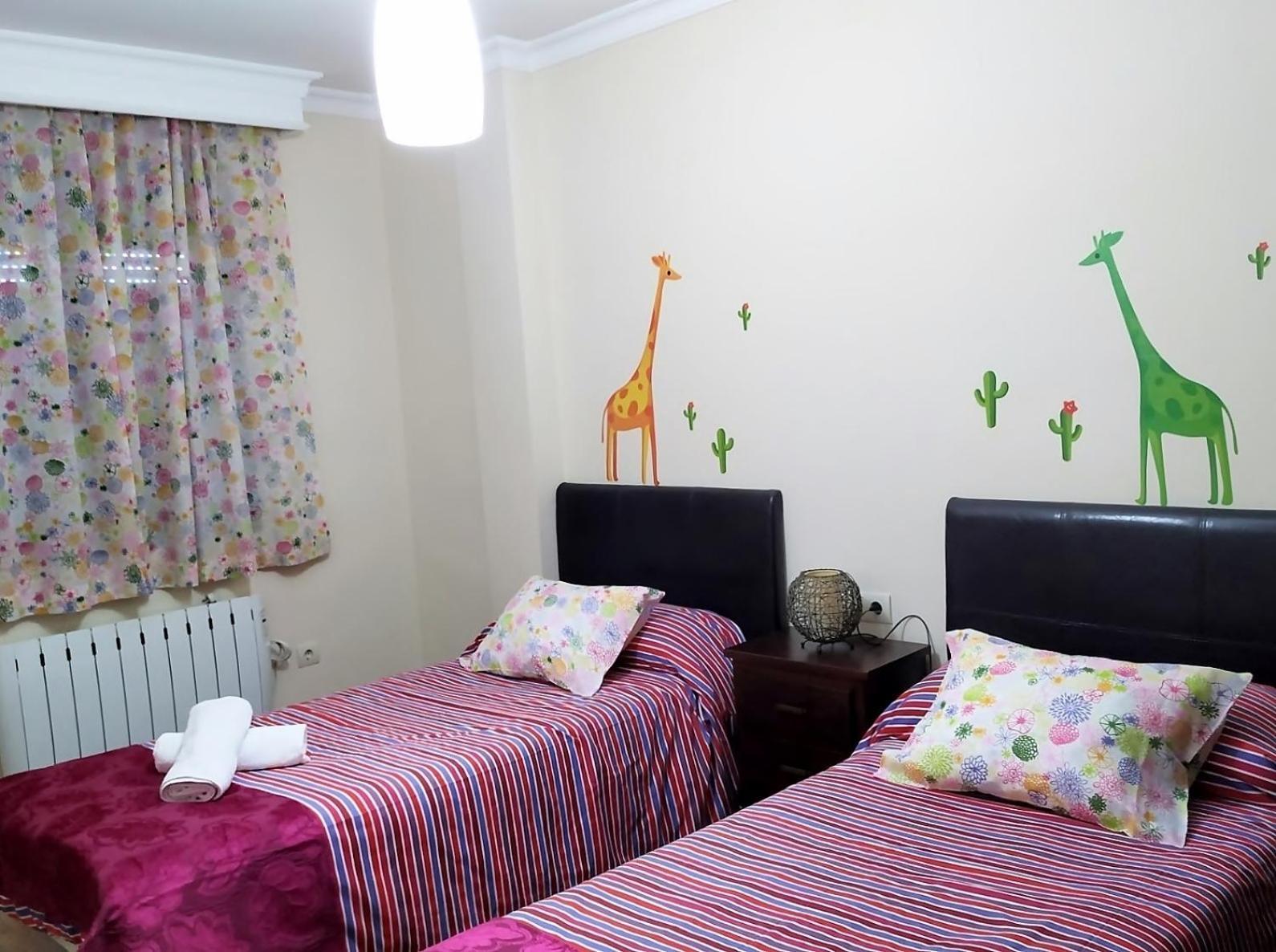 Hostal A 15 minutos Granada piscina jacuzzi barbacoa billar futbolín 3 casas Güevéjar Exterior foto