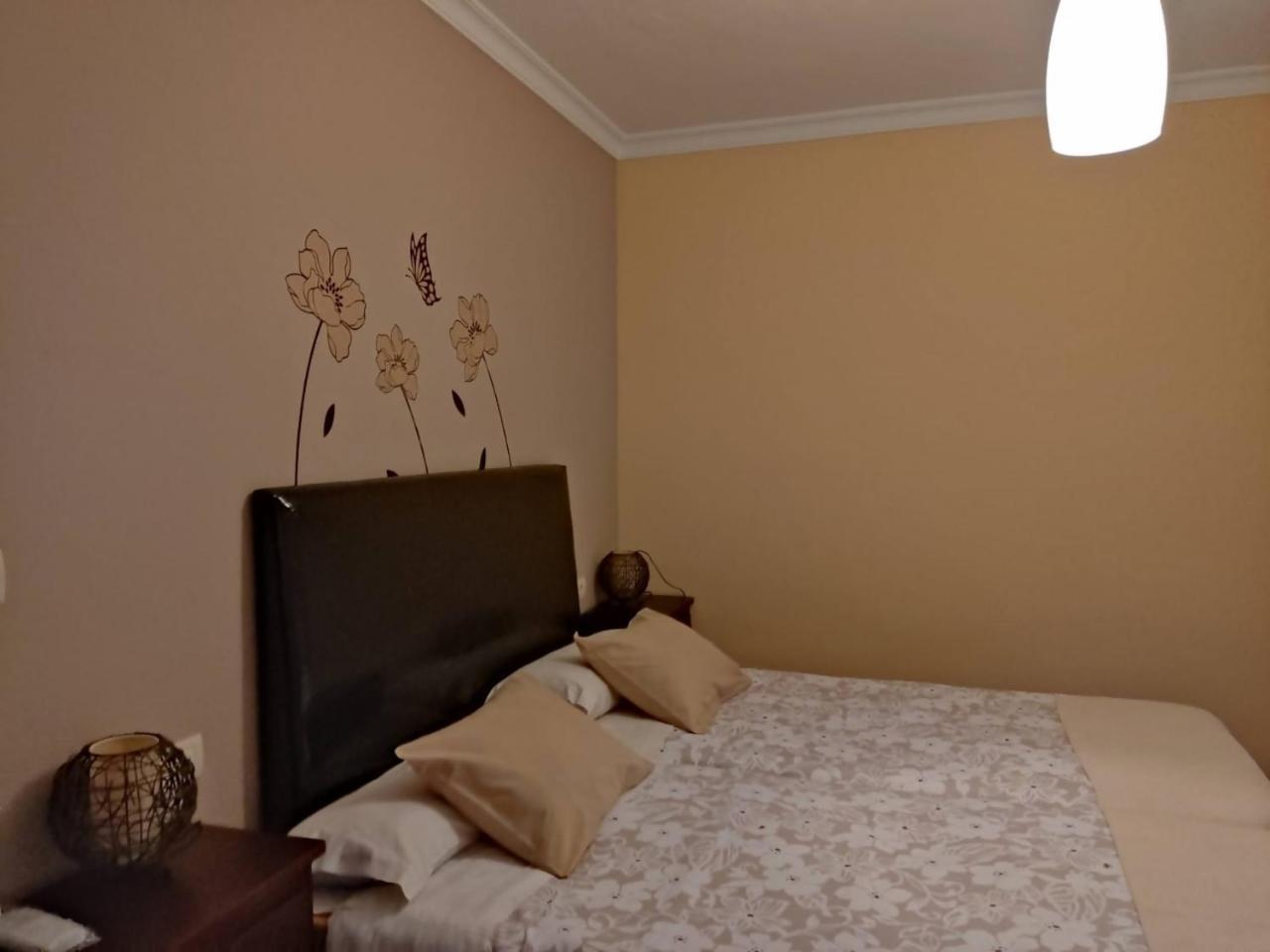 Hostal A 15 minutos Granada piscina jacuzzi barbacoa billar futbolín 3 casas Güevéjar Exterior foto