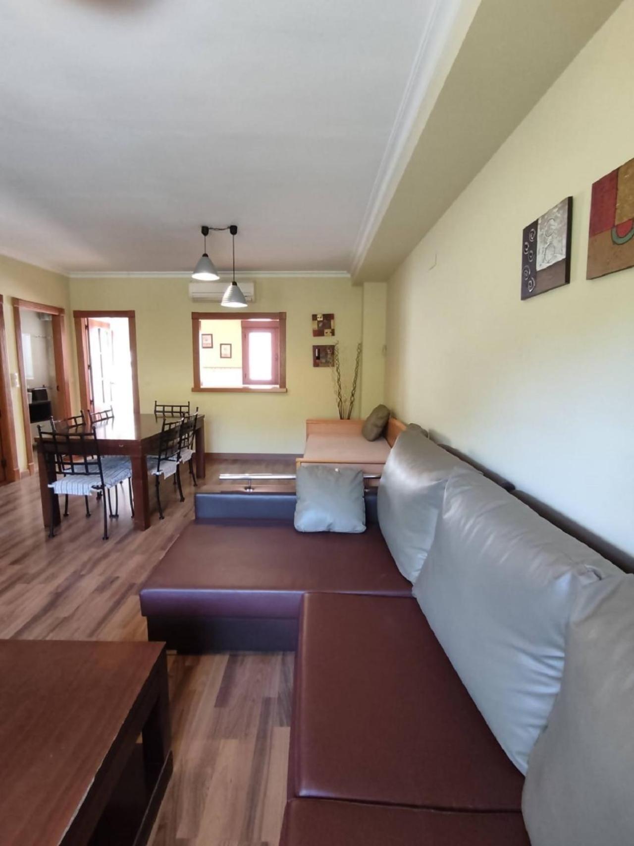 Hostal A 15 minutos Granada piscina jacuzzi barbacoa billar futbolín 3 casas Güevéjar Exterior foto